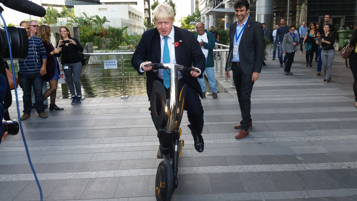 Boris_Johnson_INU