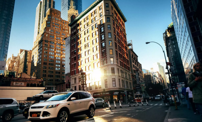 New York va interdire la vente de toutes les voitures à essence d'ici 2035
