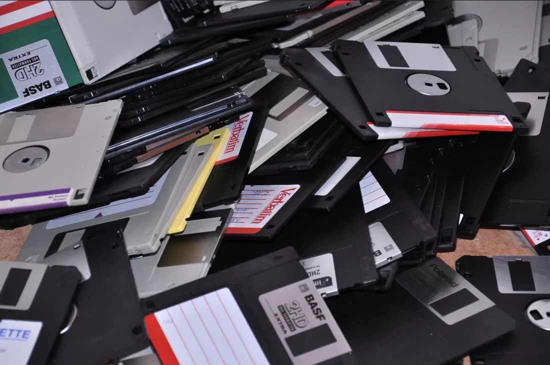 Le dernier vendeur de disquettes reçoit toujours des commandes de compagnies aériennes