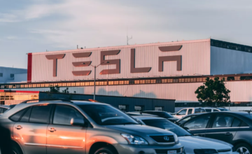 Tesla accusé d'avoir délibérément menti sur l'autonomie de ses véhicules électriques